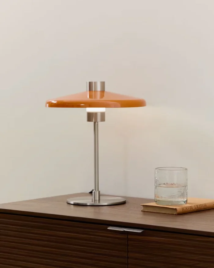 Lámpara de mesa Nuvira de acero cepillado - gris claro y pantalla naranja en Naranja - Lámparas de mesa, Uruguay | Kavehome, vista 2