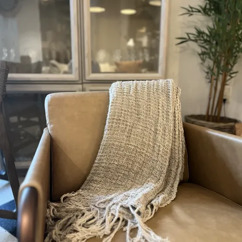 THROW RUSTICO BEIGE TEXTURIZADO en Gris - Textiles, Uruguay | Masinfinito Casa
