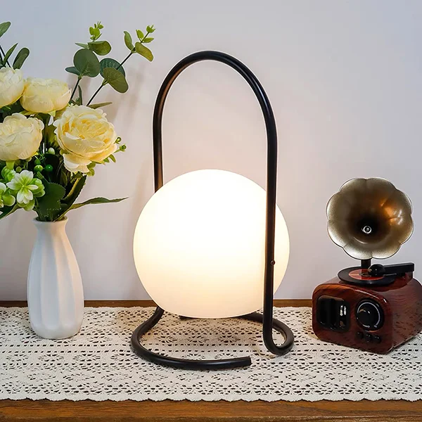 LUMINARIA RAFFAELA en Negro - Lámparas de pie, Uruguay | Berlina Store