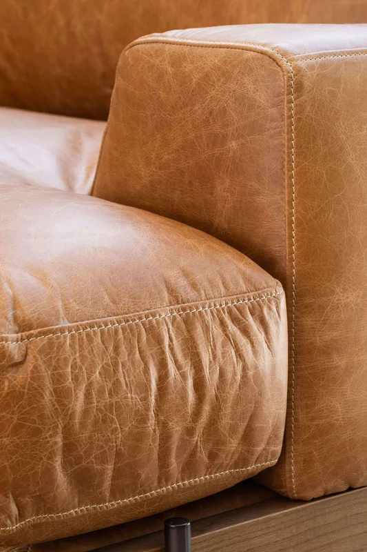 SILLON COSMOPOLITAN - CUERO ITALIANO CARAMELO en Marrón - Sillones y sofás, Uruguay | La Iberica, vista 7