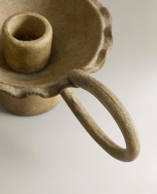 PORTAVELAS CERÁMICA ONDAS en Beige - Velas y Portavelas, Uruguay | Zara Home, vista 3