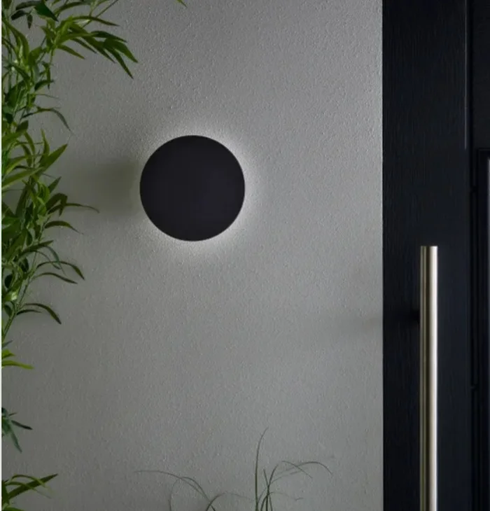 Aplique metal DOT exterior - Iluminación, Uruguay | Simple Deco, vista 2