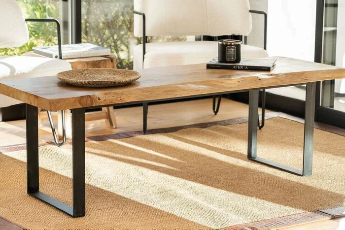 MESA TRONCO IRREGULAR - 1.45 X 0.50 en Madera natural - Mesas de living, Uruguay | La Iberica