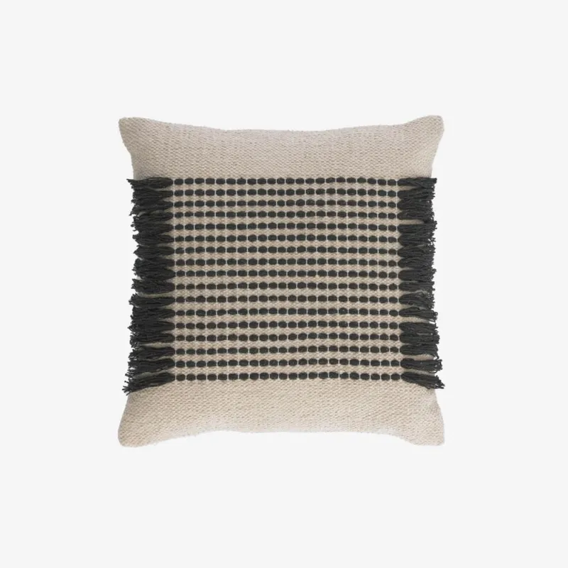 Almohadón Odelia 45 x 45 cm en Beige, Negro - Textiles, Uruguay | Kavehome