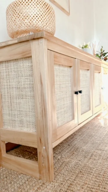 Rack con puertas y laterales en esterilla natural en Madera natural - Muebles, Uruguay | Decoramuss, vista 5
