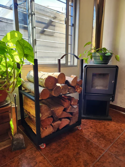 Leñero de Hierro Modelo H en Negro - Muebles para el exterior, Uruguay | Quemadores de Jardín, vista 2