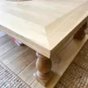 Mesa ratona patas torneadas - Mesas de living, Uruguay | Decoramuss, vista 2 de 4