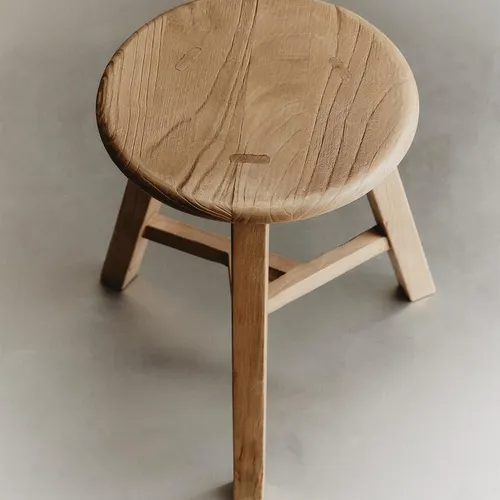 TABURETE MADERA OLMO - Sillas, Uruguay | Zara Home