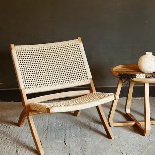 Butaca teca y ratan, sin apoyabrazos/plegable - Butacas, banquetas y puffs, Uruguay | Balihai