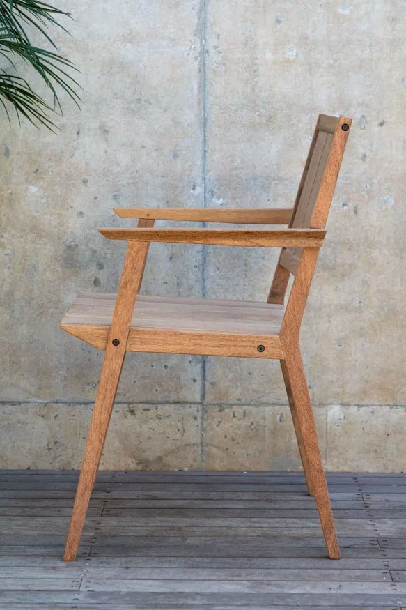Silla Diamantina con posa brazo en Madera natural - Sillas, Uruguay | Balcony, vista 2