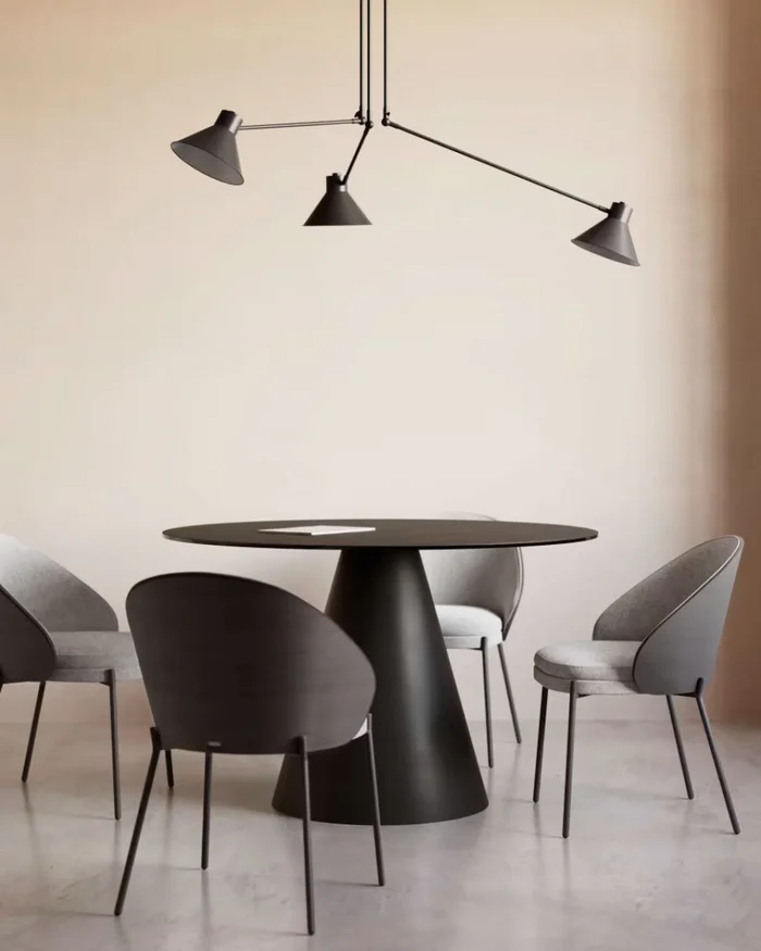 Mesa Wilshire de cristal templado y metal con acabado pintado negro Ø 120 cm en Negro - Mesas de comedor, Uruguay | Kavehome, vista 2