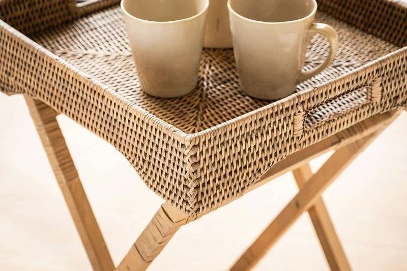 BANDEJA DE RATTAN NUDE CON SOPORTE / MESA AUXILIAR / BARCITO en Madera natural - Mesas de living, Uruguay | La Iberica, vista 6