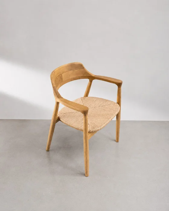 Silla en madera teca natural y fibra loom en Madera natural - Sillas, Uruguay | Entrecasa