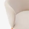 Taburete Ciselia chenilla - beige y madera maciza fresno acabado tono natural 65cm en Beige - Butacas, banquetas y puffs, Uruguay | Kavehome, vista 6 de 10