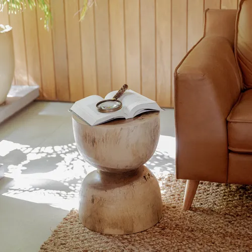 Mesa de Arrime / Banco Bora en Marrón - Butacas, banquetas y puffs, Uruguay | Casakos