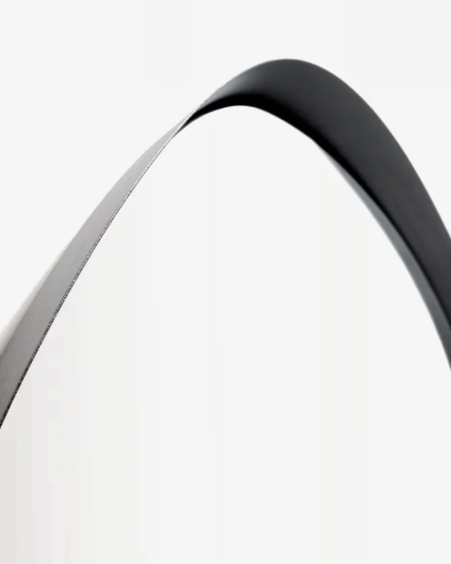 Espejo Tebel de metal negro - 85 x 93,5 cm en Negro - Espejos, Uruguay | Kavehome, vista 3