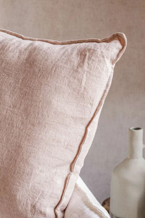 ALMOHADON PAZ - LINO ROSA - 55 X 55 en Rosa - Textiles, Uruguay | La Iberica, vista 3
