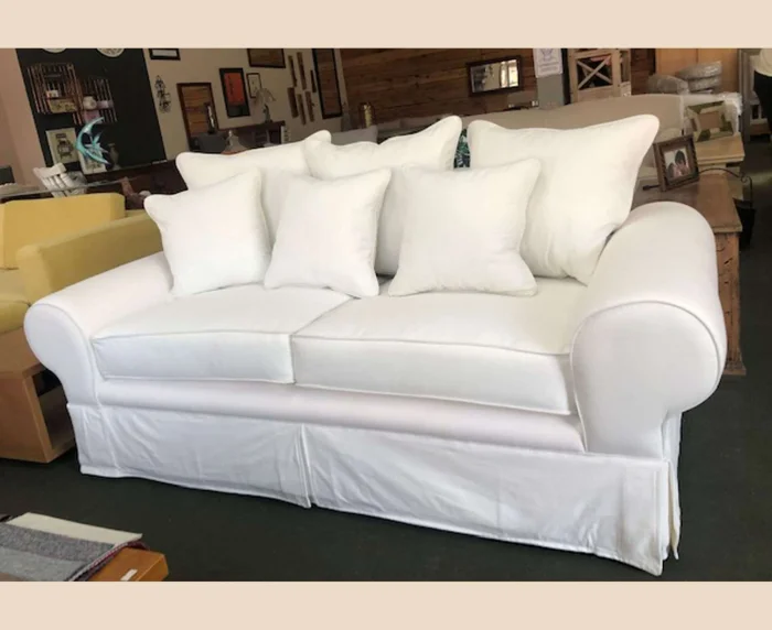 Sofá Modelo Lack - Sillones y sofás, Uruguay | Viladecó Muebles