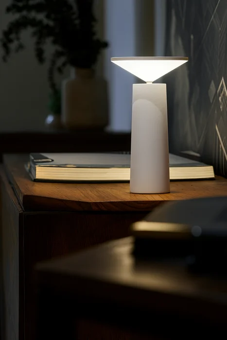 Lampara recargable MISAKI - Lámparas de mesa, Uruguay | Simple Deco, vista 3