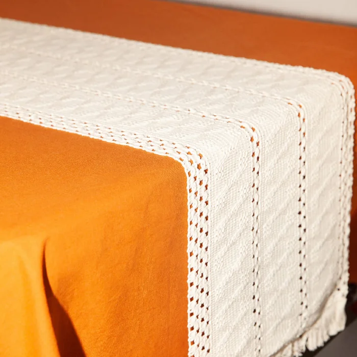 Sendero caminero de mesa tejido 30x150cm - blanco en Blanco - Textiles, Uruguay | Buho Store, vista 2