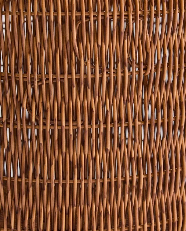 CESTA REDONDA ONDAS PLÁSTICO RECICLADO en Marrón - Canastos, Uruguay | Zara Home, vista 5