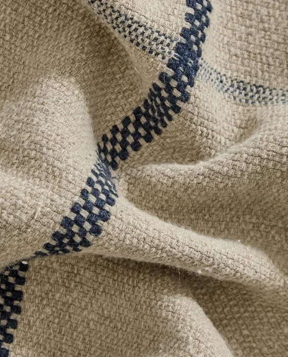 MANTA LINO RAYA en Multicolor - Textiles, Uruguay | Zara Home, vista 3