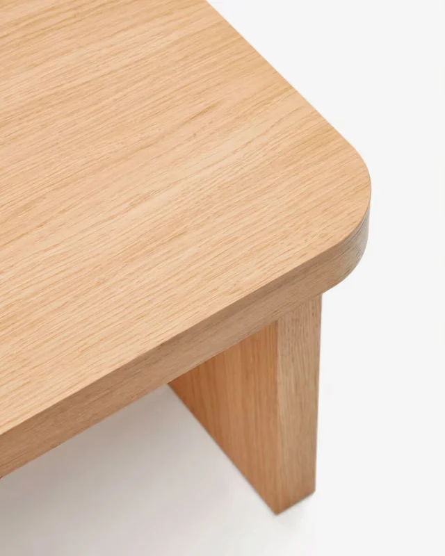 Mesa de centro Oaq de chapa de roble con acabado natural - 89 x 62 cm en Madera natural - Mesas de living, Uruguay | Kavehome, vista 4