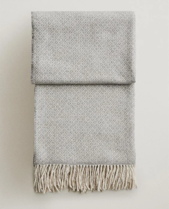 MANTA ESTRUCTURA ROMBOS en Gris - Textiles, Uruguay | Zara Home
