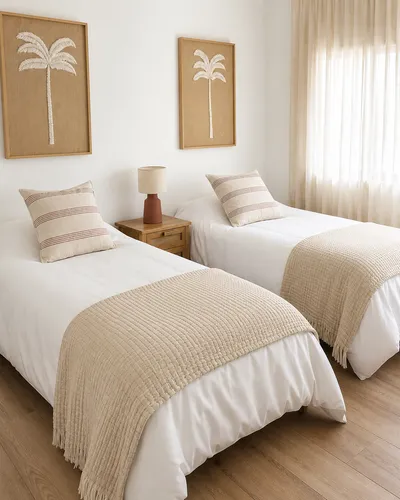 Almohadon Tierra Multi Raya - Textiles, Uruguay | Decilo con Alma