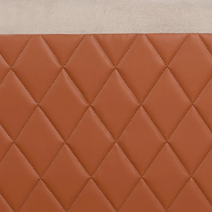 Butaca Poltrona 1 Cuerpo Alta Con Patas Capitoneada en Beige - Muebles, Uruguay | Soy Hogar, vista 18