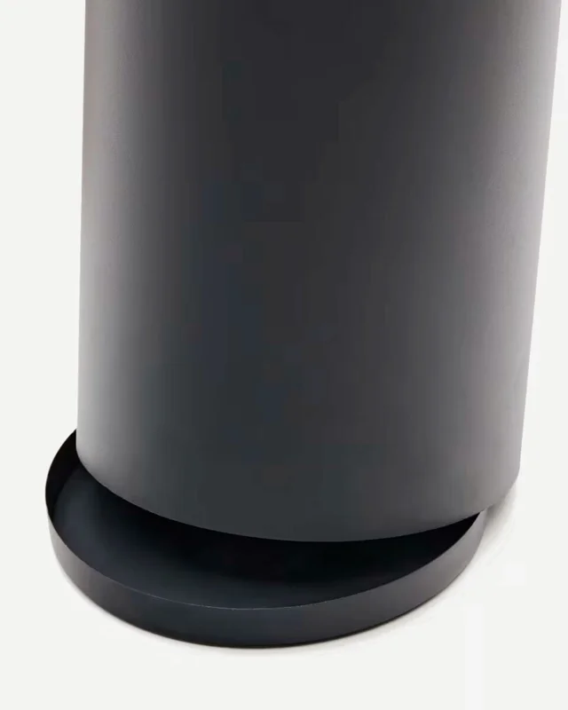 Paragüero Atin de metal - gris en Beige - Percheros y colgadores, Uruguay | Kavehome, vista 3