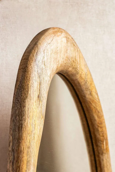 ESPEJO CURVE - MANGO - 55 X 1.26 MTS en Madera natural - Espejos, Uruguay | La Iberica, vista 2