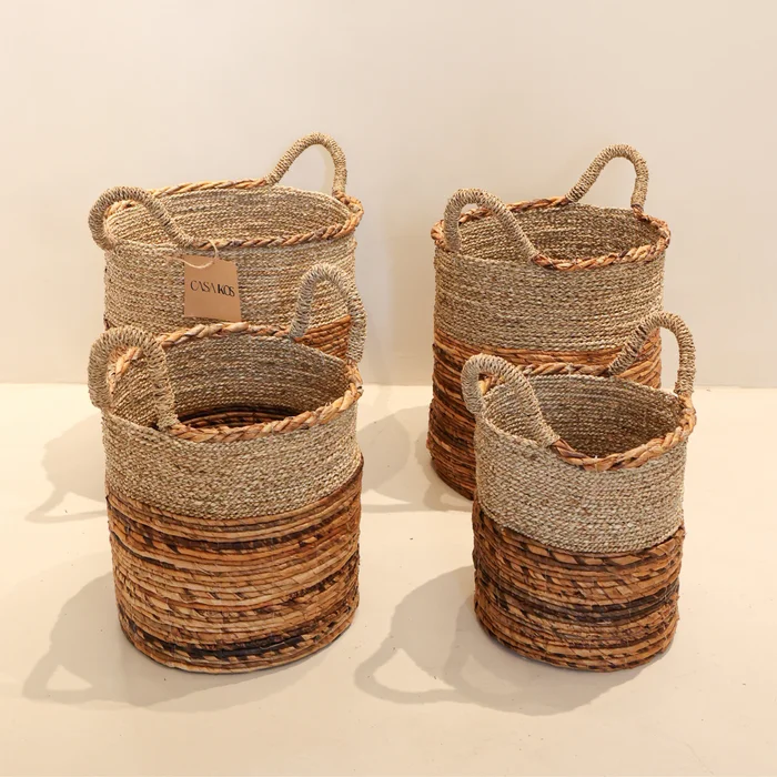 Set de Canastos Buru x4 Fibra de Banana | Casakos en Madera natural - Butacas, banquetas y puffs, Uruguay | Casakos, vista 2