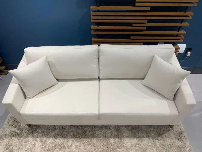 Sofá Felini 2 Cuerpos (160cm) – Crudo Aqua Block en Blanco - Sillones y sofás, Uruguay | Berna Home, vista 6