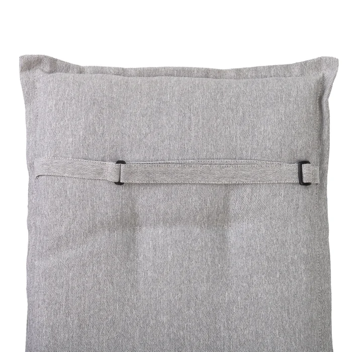 Almohadón Exterior Poliester Gris Peu Grafito en Gris - Muebles para el exterior, Uruguay | Divino, vista 4