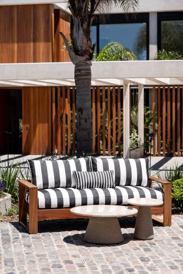 Sofá Diamantina - Sillones y sofás, Uruguay | Balcony, vista 2