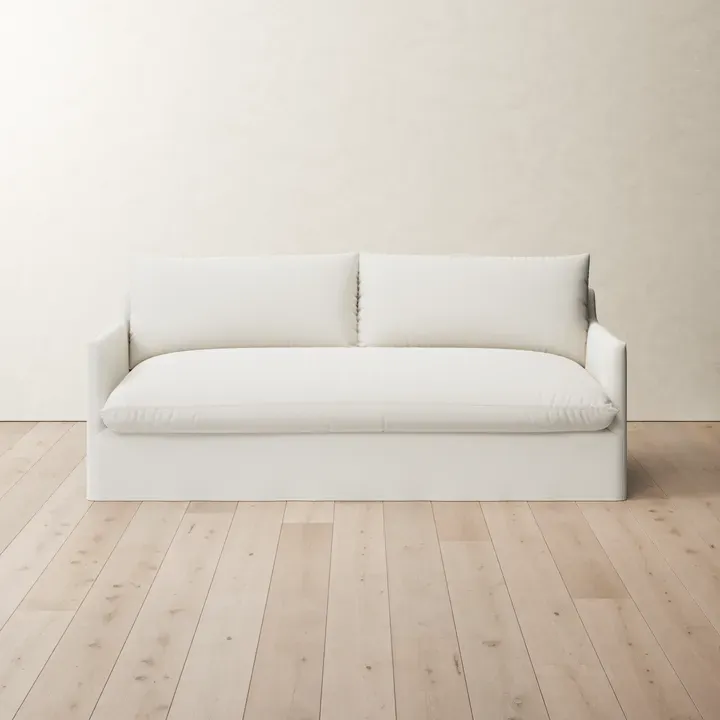 Sofá tapizado Franco en Blanco - Sillones y sofás, Uruguay | Pieza Clave
