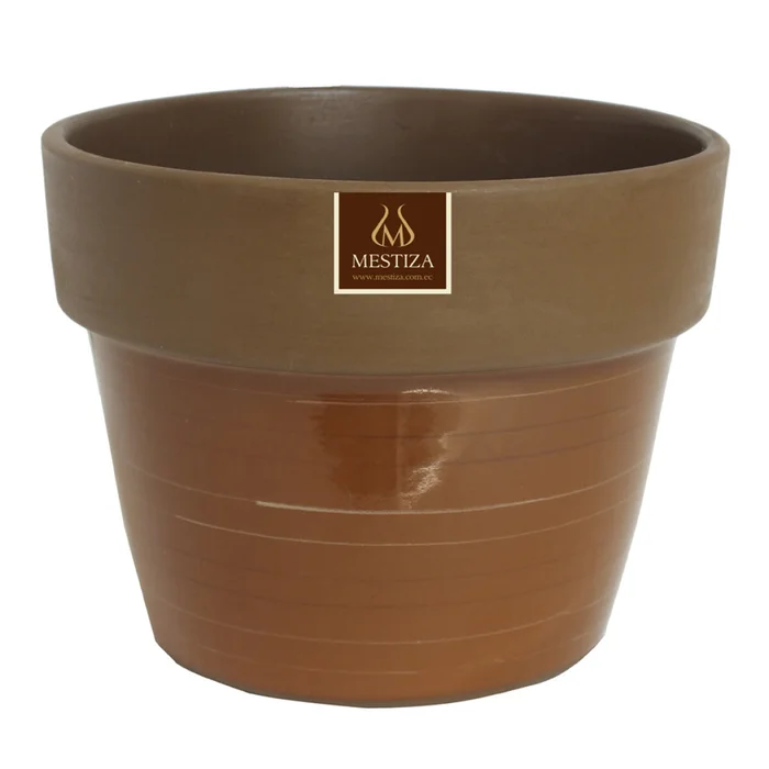 MACETA CERAM GRETA MORENA MAMEY MESTIZA D21/H17CM en Marrón - Macetas, Uruguay | Decohogar