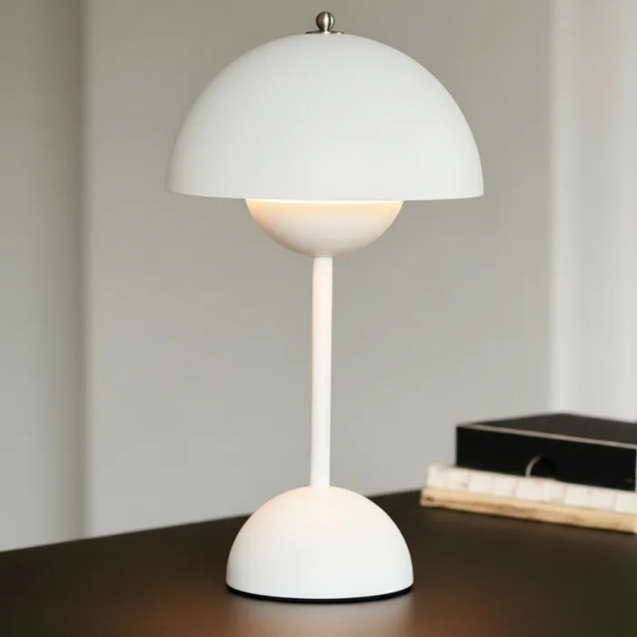 Lampara De Mesa Recargable Kers Blanco en Blanco - Lámparas de mesa, Uruguay | Serlux, vista 2