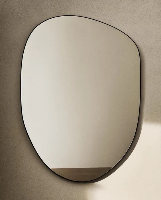 ESPEJO PARED IRREGULAR GRANDE en Negro - Espejos, Uruguay | Zara Home