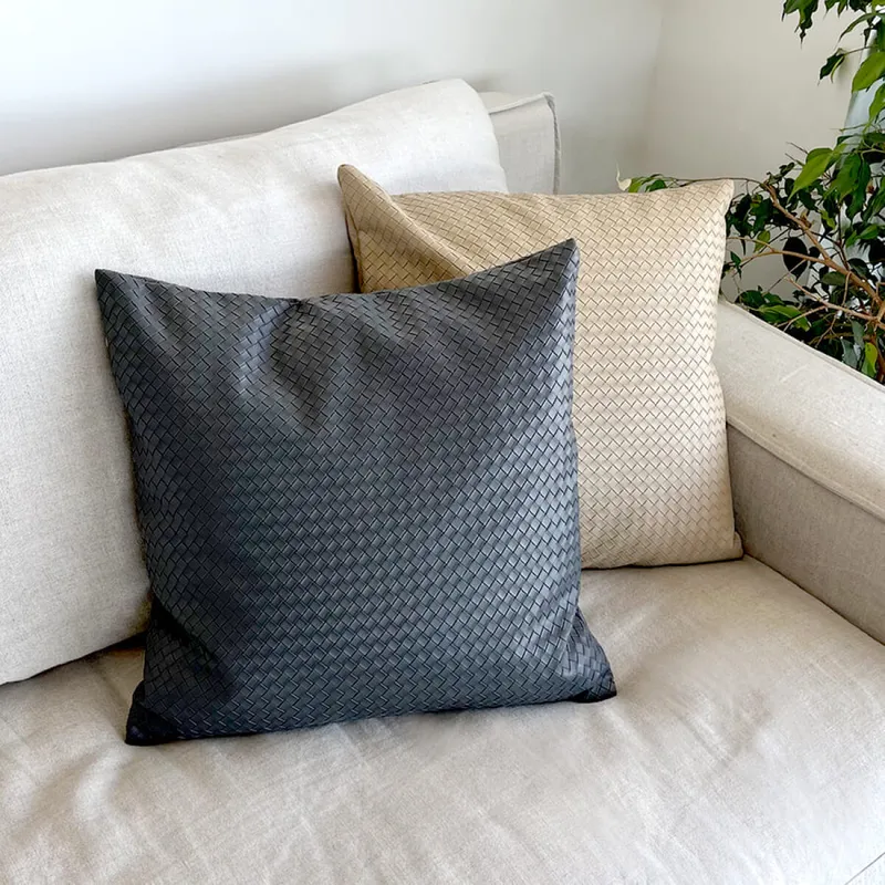 Funda almohadón PU - gris oscuro en Gris - Textiles, Uruguay | Buho Store