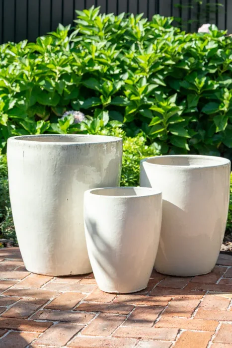 William Creamy White en Blanco - Macetas, Uruguay | Balcony, vista 4