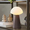 Lámpara a pilas LEIF Ø15xH25cm - Iluminación, Uruguay | JYSK, vista 2 de 3