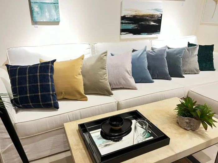 Almohadones terciopelo rectangular - Textiles, Uruguay | FMB
