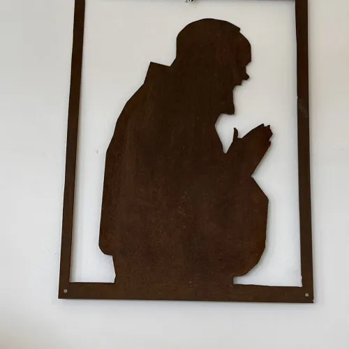 Padre pio calado - Espejos, Uruguay | FMB