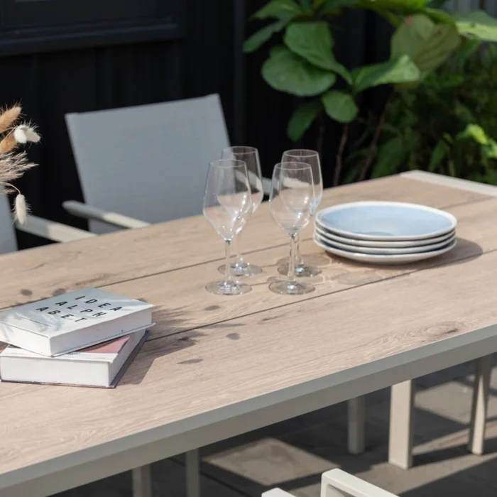 Mesa rectangular 207x90cm - Urbanite - Beage en Beige - Muebles para el exterior, Uruguay | Rústico Hogar, vista 3