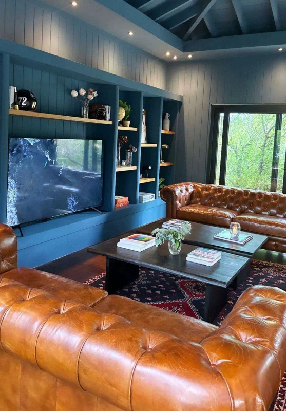 SILLON CHESTERFIELD CUERO ITALIANO - 3 CUERPOS en Marrón - Sillones y sofás, Uruguay | La Iberica, vista 12