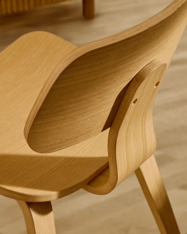 Silla Gena de chapa de roble en Madera natural - Sillas, Uruguay | Kavehome, vista 3