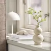 Jarrón REGNVALD Ø8xA16cm blanco en Blanco - Jarrones, Uruguay | JYSK, vista 3 de 3