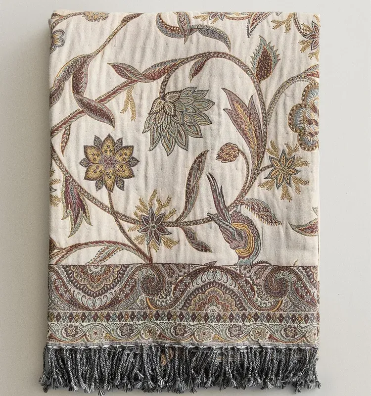 MANTA JACQUARD FLORES - Textiles, Uruguay | Zara Home